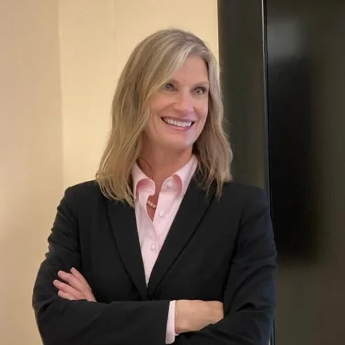 Diana Nelson Headshot