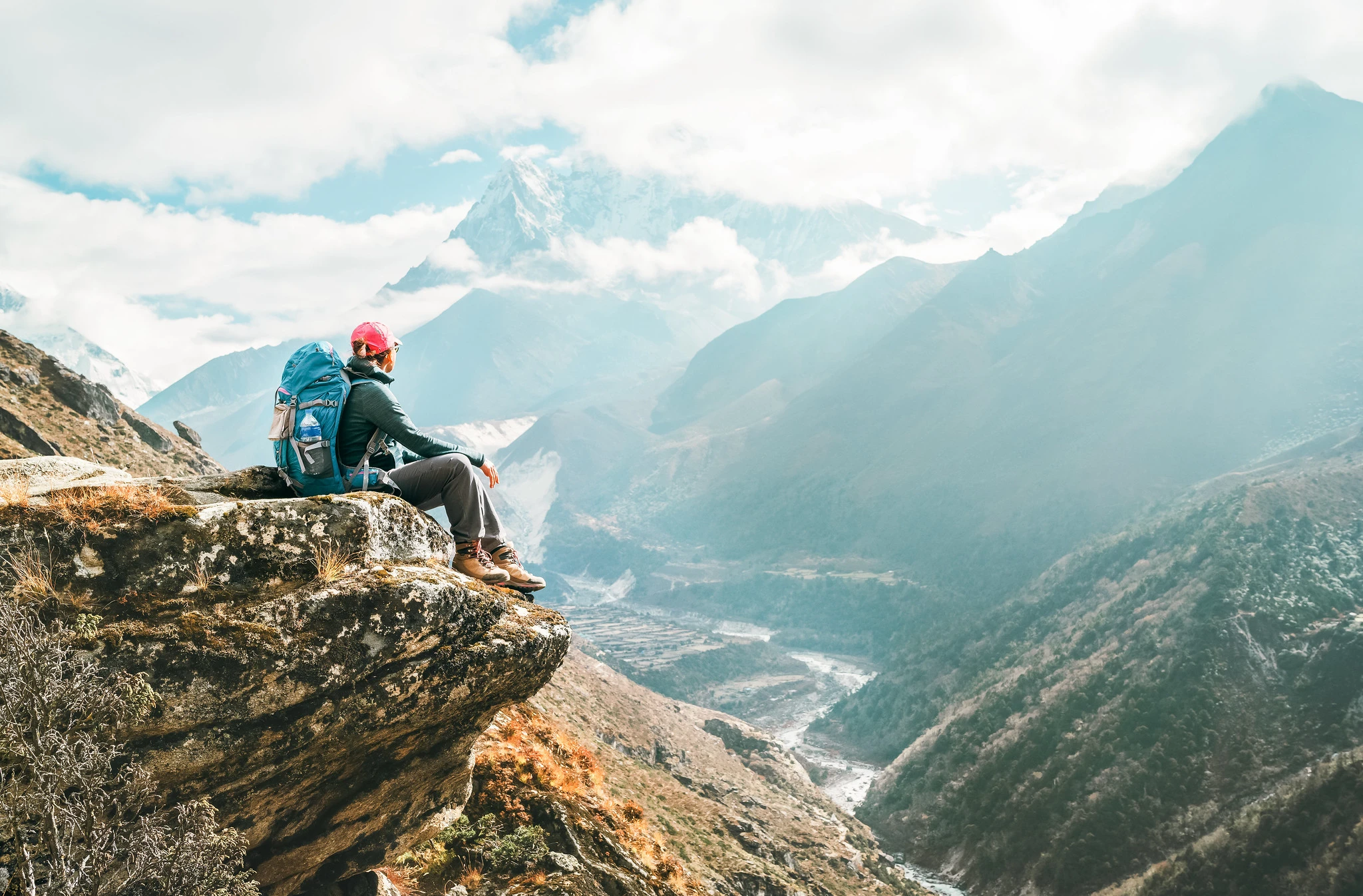Featured image for “The Beginner’s Guide to Choosing a Portable Hiking Water Filter”
